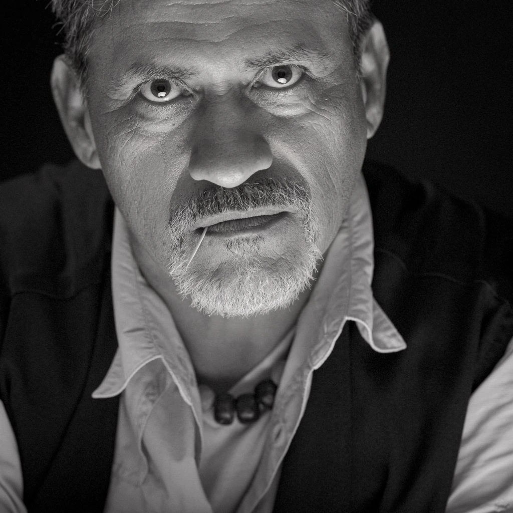 Retrato del Dr. Rodrigo Cárdenas.